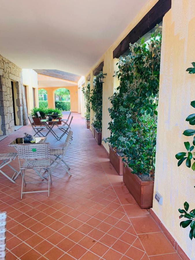 Relais Del Borgo- Domo Hotel Porto San Paolo  Exterior photo